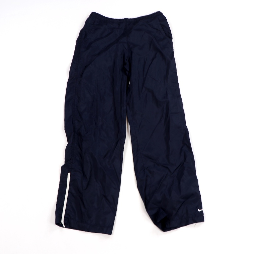 travis scott silver swoosh